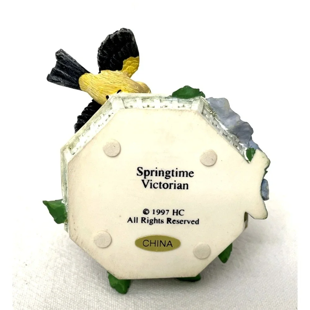 Vtg Springtime Victorian Birdhouses in Bloom Figurine Hamilton Collection 1997